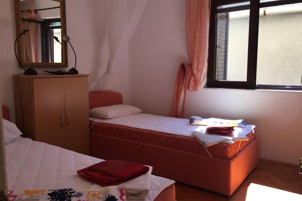 Whole Villa In Primošten المظهر الخارجي الصورة